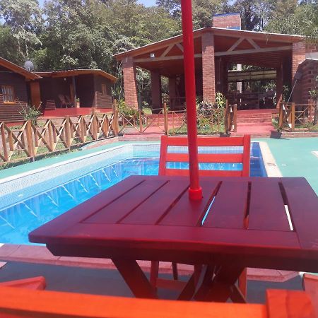 Cabanas La Quinta Пуерто Игуасу Екстериор снимка