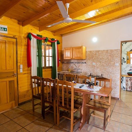 Cabanas La Quinta Пуерто Игуасу Екстериор снимка
