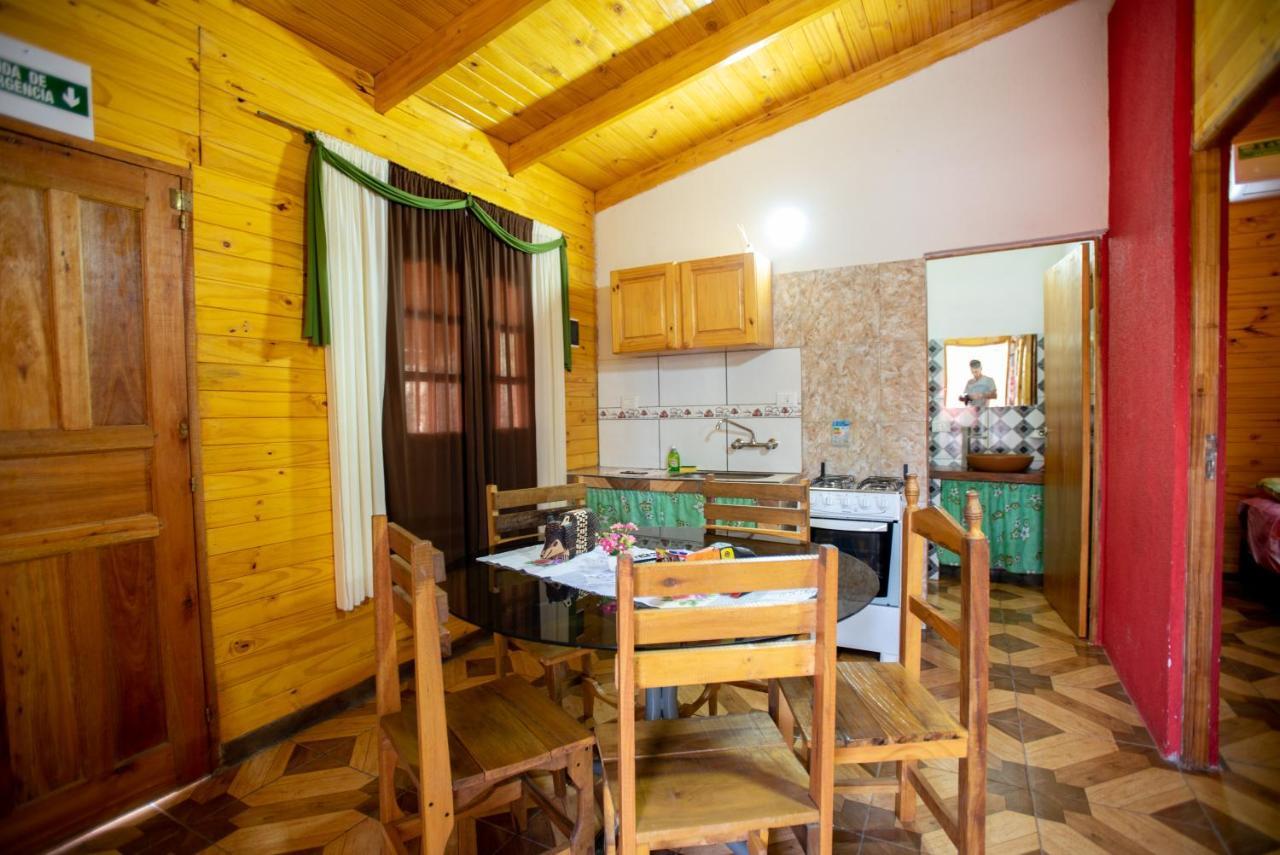 Cabanas La Quinta Пуерто Игуасу Екстериор снимка