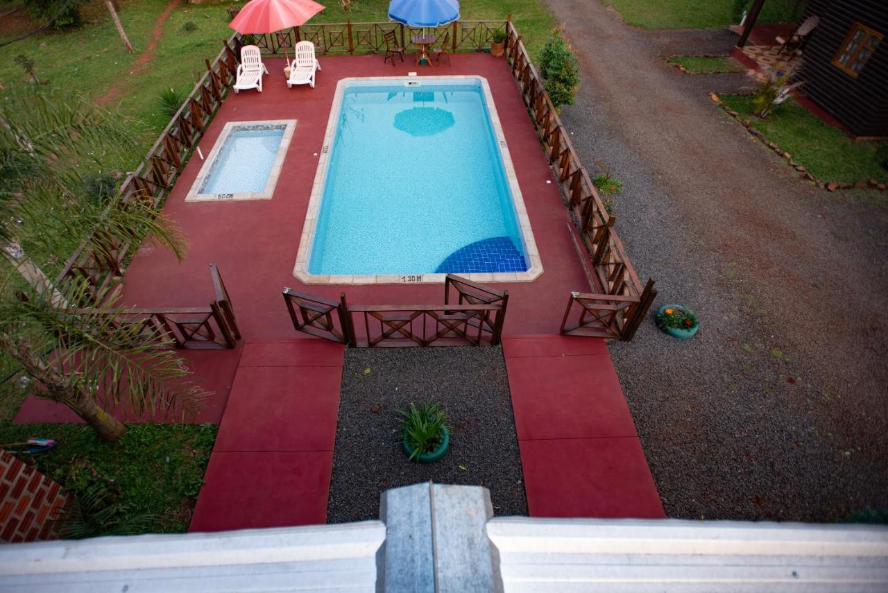 Cabanas La Quinta Пуерто Игуасу Екстериор снимка